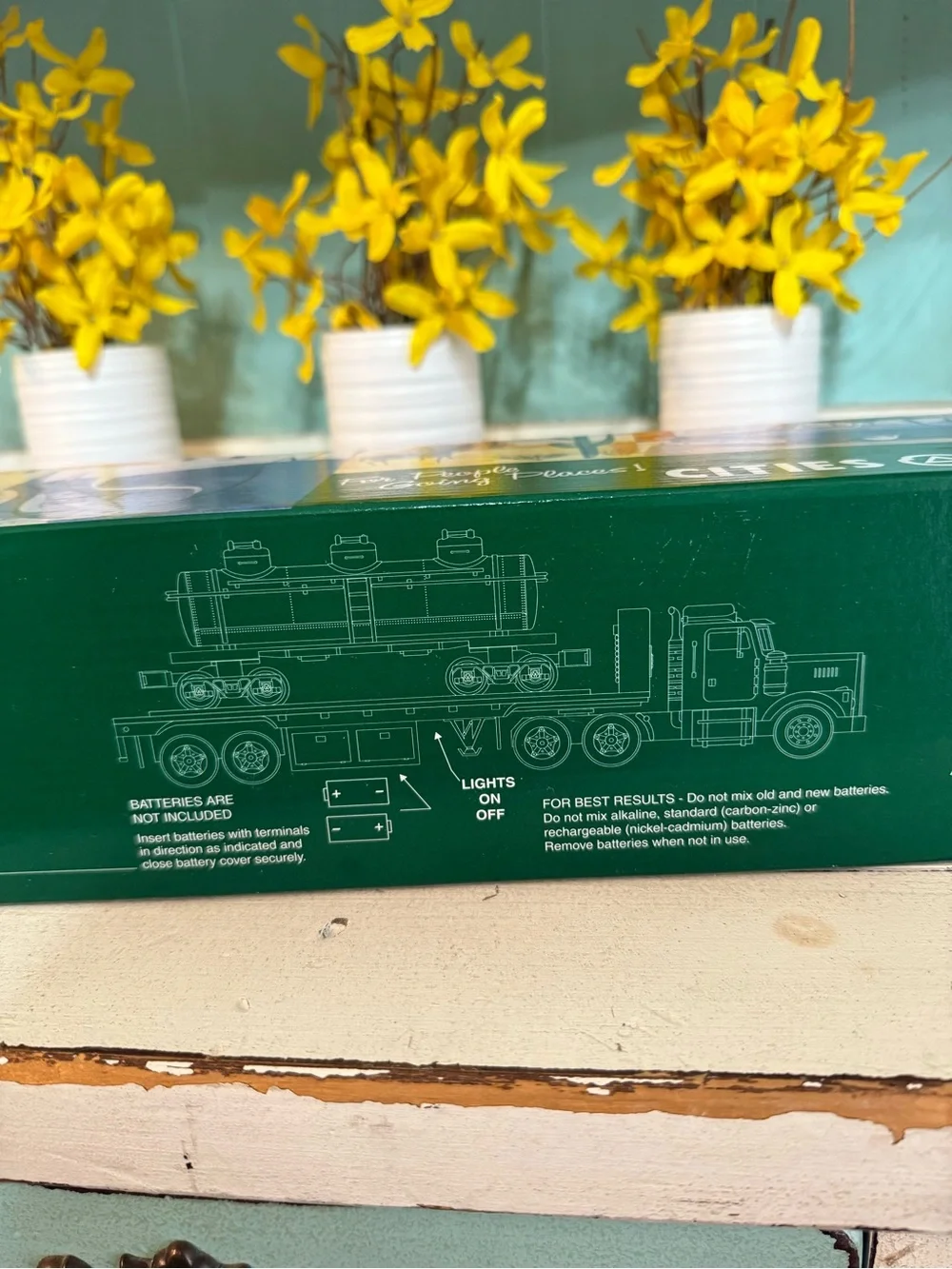CITGO Petroleum Corp. Flatbed Toy Truck w/3 dome tank car (Limited Edition)
